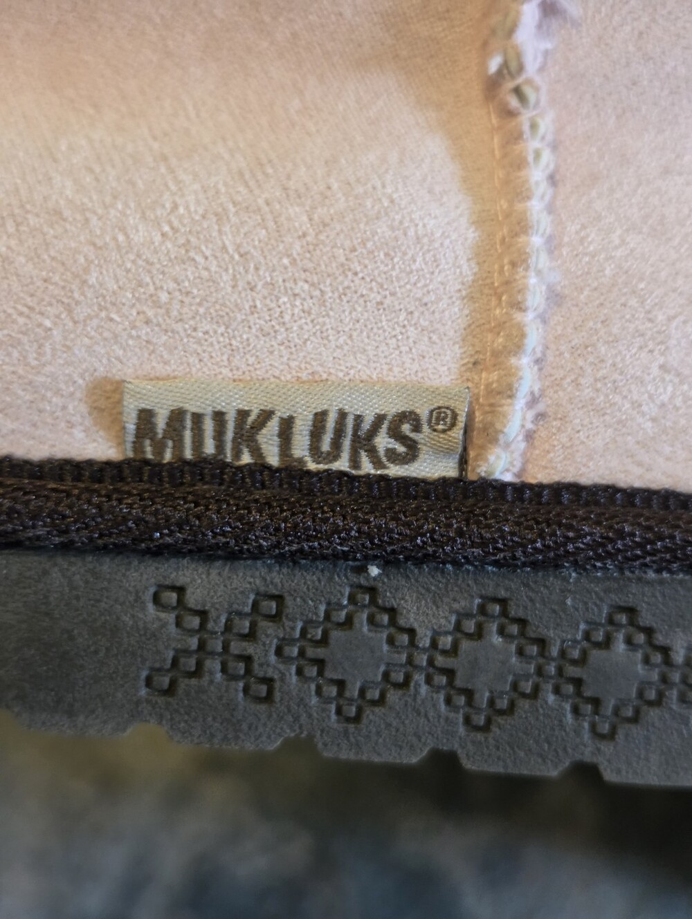 MUK LUKS Cheryl Mid-Calf Winter Boots Light Pink Cable Knit NWOT Size 10 - Picture 10 of 10